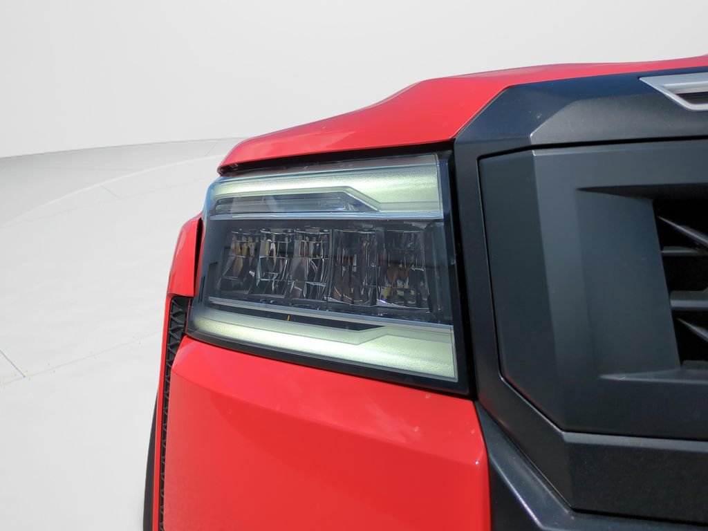 Certified 2025 Nissan Frontier PRO-4X w/ Tow Package image 26