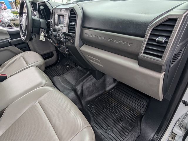 Used 2020 Ford F250 XL w/ Power Equipment Group image 17