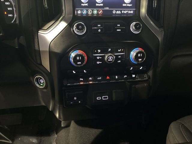 Used 2020 GMC Sierra 1500 SLE w/ SLE Value Package image 26