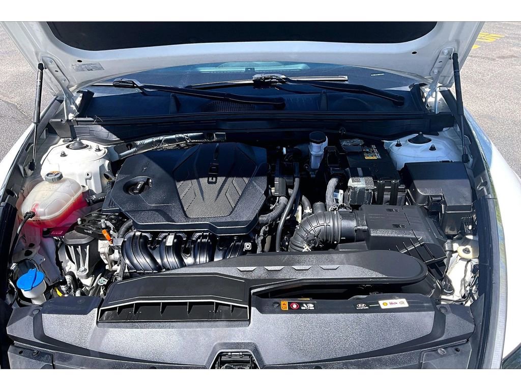 Used 2022 Hyundai Sonata SEL w/ Cargo Package image 11