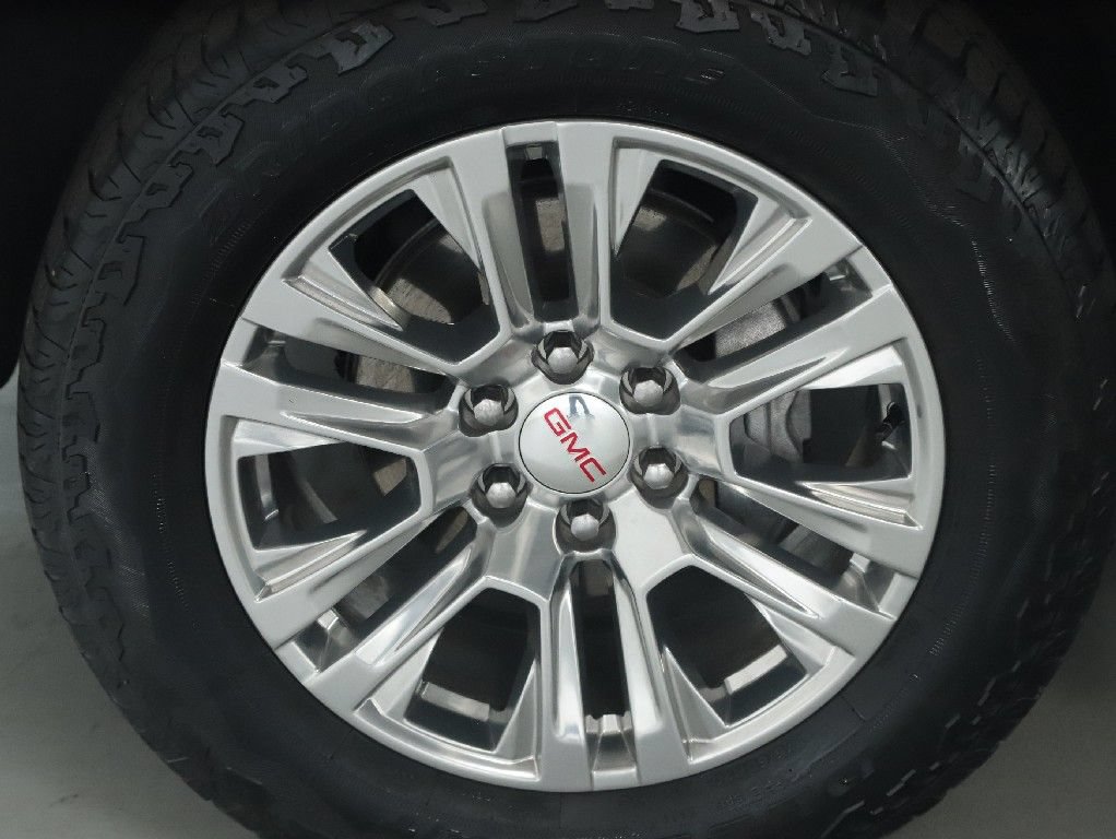 Used 2023 GMC Sierra 1500 Denali w/ Technology Package AWD/4WD image 37