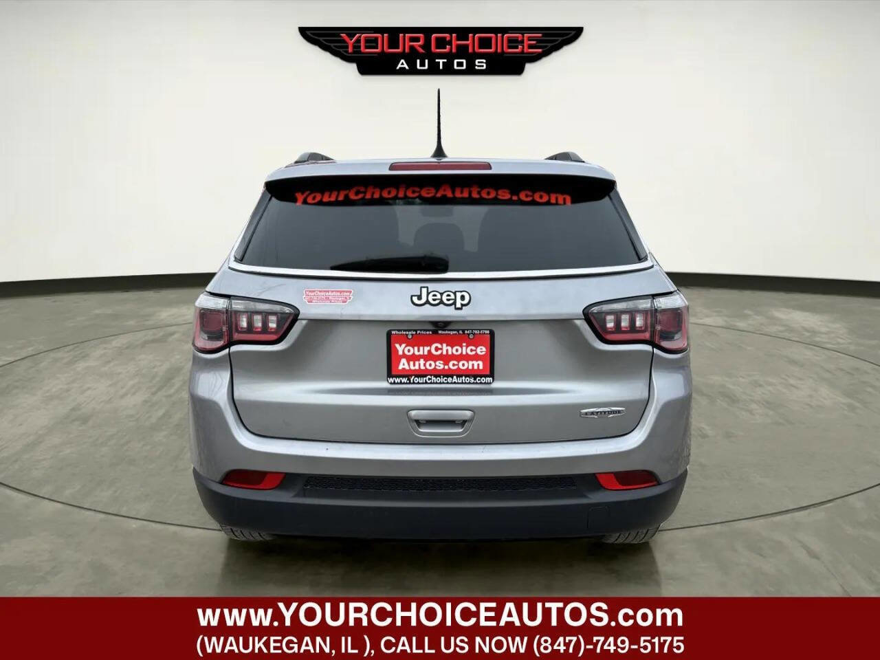 Used 2019 Jeep Compass Latitude w/ Cold Weather Group image 4