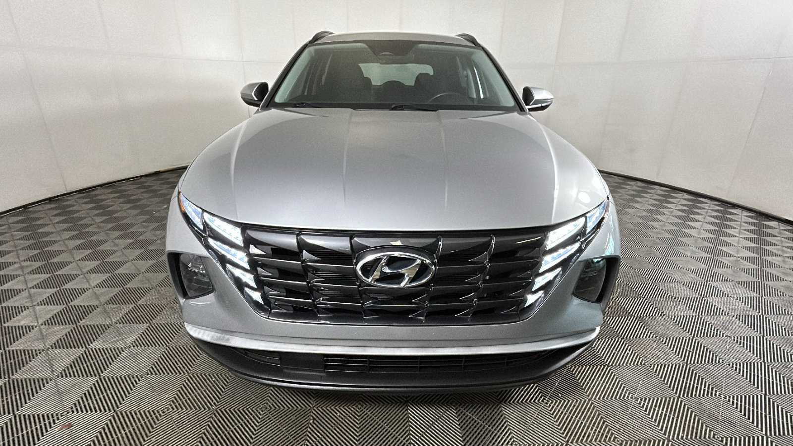 Used 2023 Hyundai Tucson SEL AWD/4WD image 9