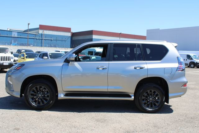 Used 2023 Lexus GX 460 Premium w/ Premium Package image 7