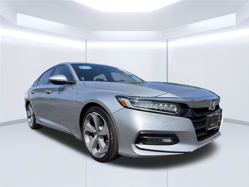 Used 2018 Honda Accord Touring image 8