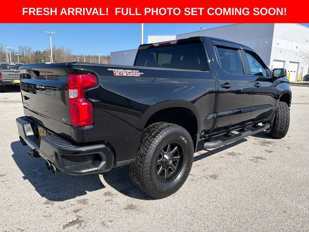 Used 2019 Chevrolet Silverado 1500 LT Trail Boss image 3