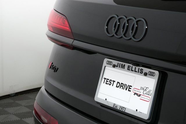 New 2026 Audi SQ7 Premium Plus image 38
