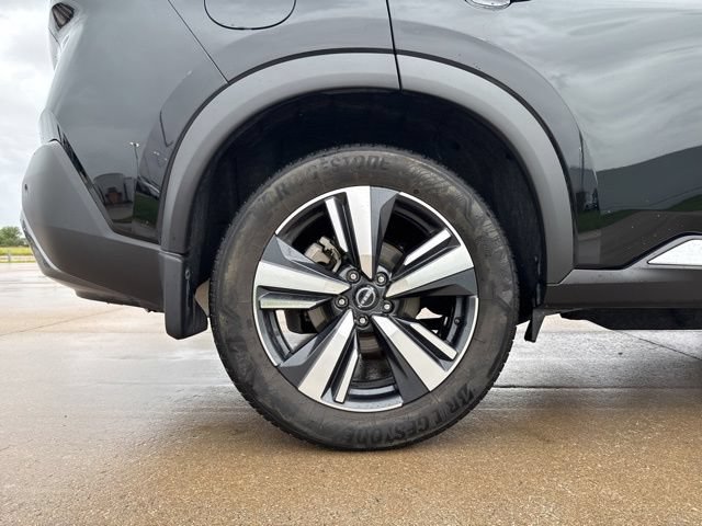 Used 2023 Nissan Rogue SL FWD image 13