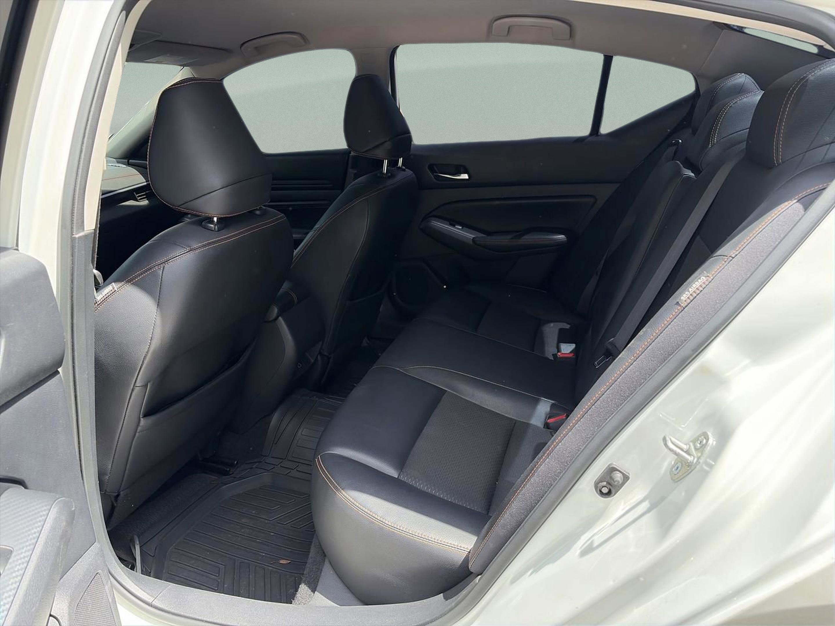 Used 2020 Nissan Altima 2.5 SR FWD image 16