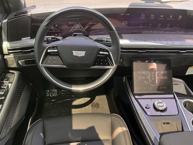 New 2026 Cadillac Escalade IQL Sport 2 w/ LPO, ONYX Package AWD/4WD image 10