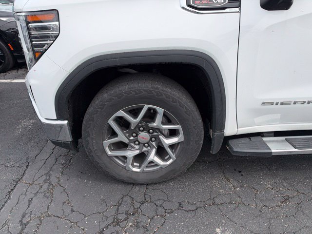 Used 2023 GMC Sierra 1500 SLT w/ SLT Convenience Package AWD/4WD image 15