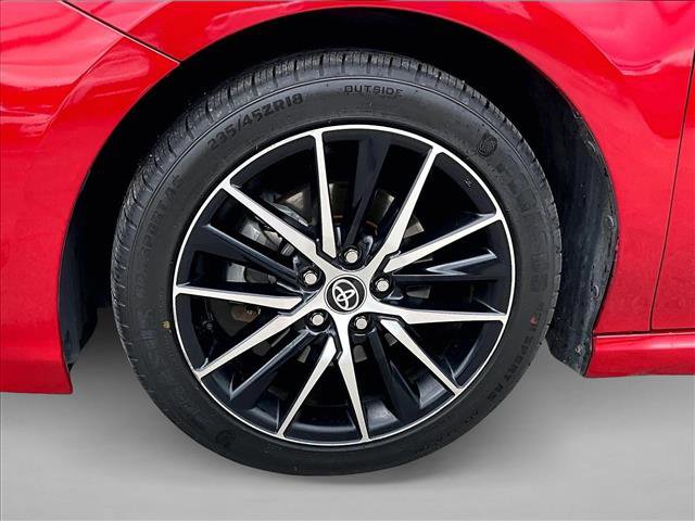 Used 2022 Toyota Camry SE FWD image 10