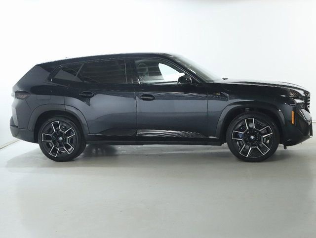 Used 2024 BMW XM image 12