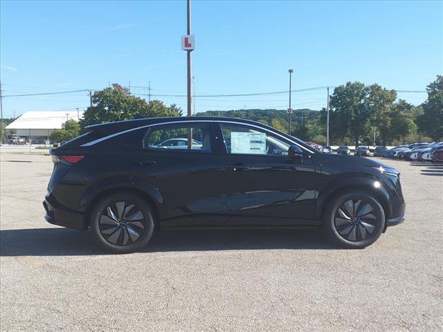 New 2024 Nissan Ariya FWD image 3