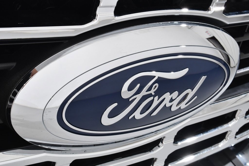 New 2026 Ford F550 4x4 Crew Cab w/ XLT Value Package image 20