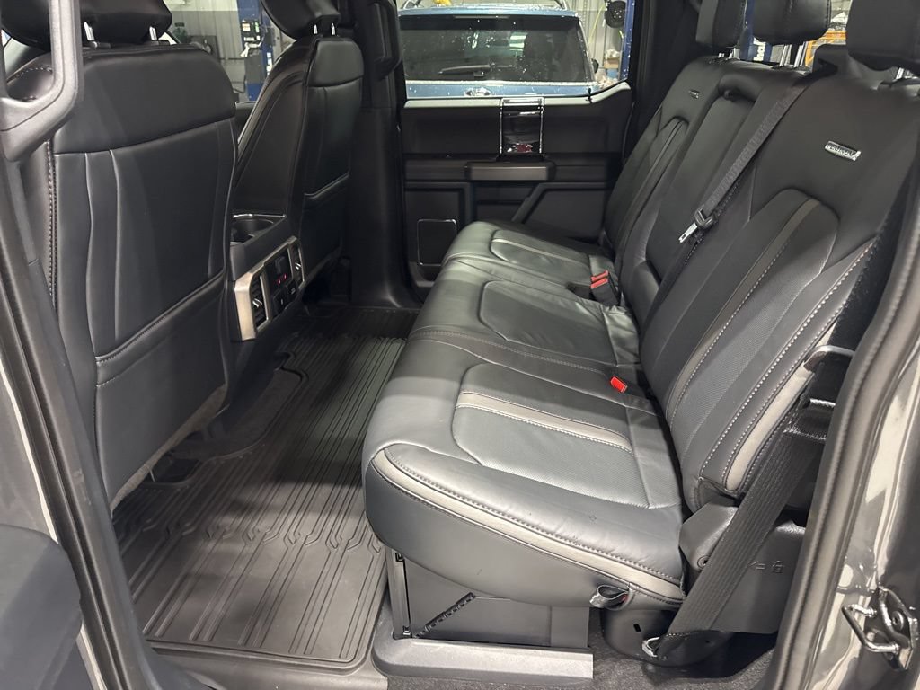 Used 2022 Ford F250 Platinum w/ Tremor Off-Road Package AWD/4WD image 16
