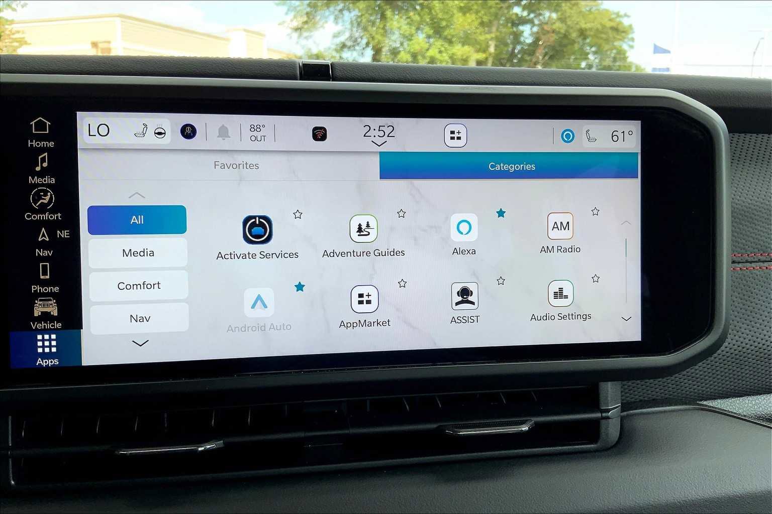 Used 2025 Jeep Wrangler Unlimited Rubicon image 35