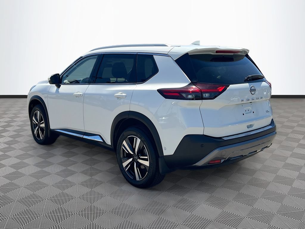 Used 2023 Nissan Rogue SL w/ SL Premium Package FWD image 5