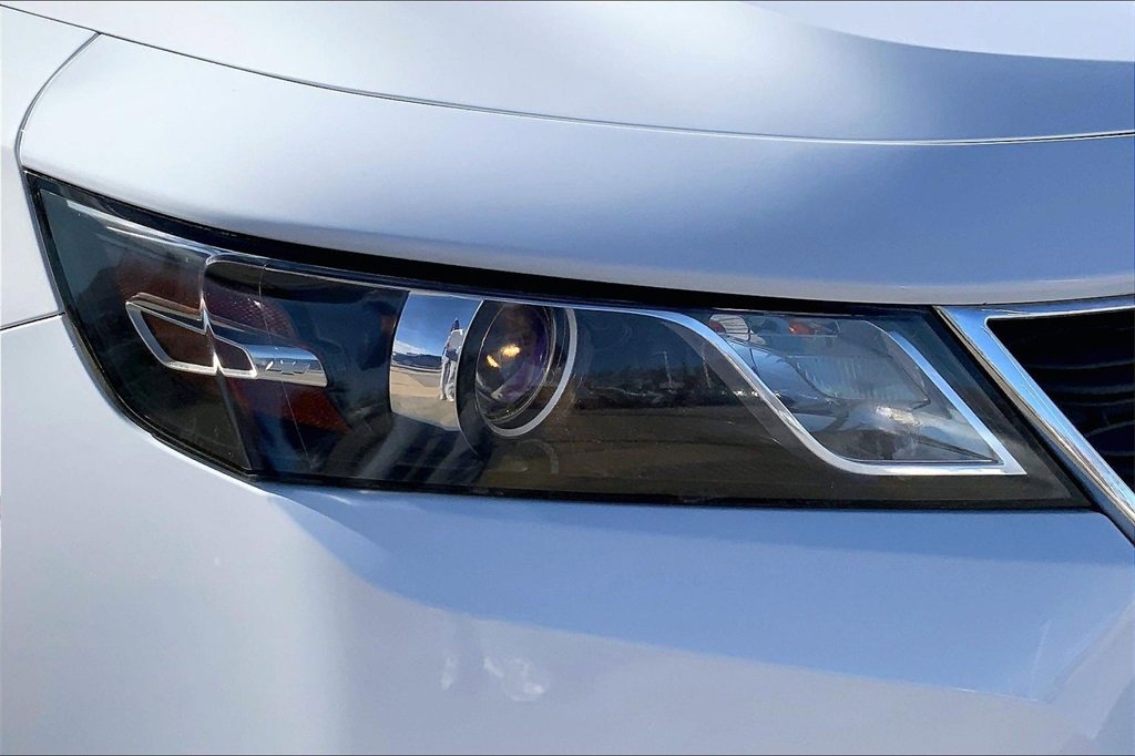 Used 2014 Chevrolet Impala LS w/ LS Convenience Package image 28