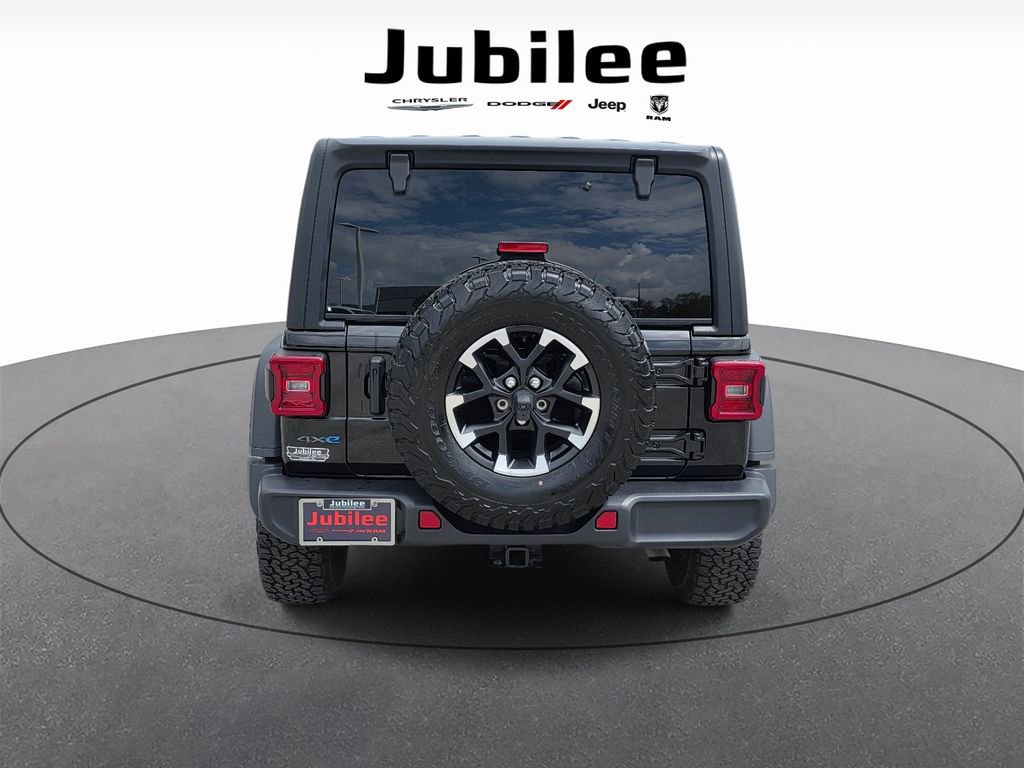 Used 2024 Jeep Wrangler Unlimited Rubicon 4xe AWD/4WD image 3