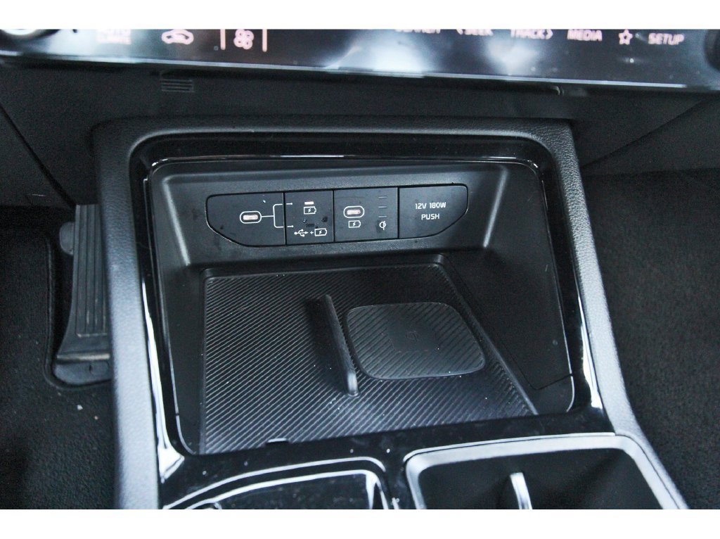 Used 2025 Kia K5 GT-Line w/ GT-Line Premium Package FWD image 30