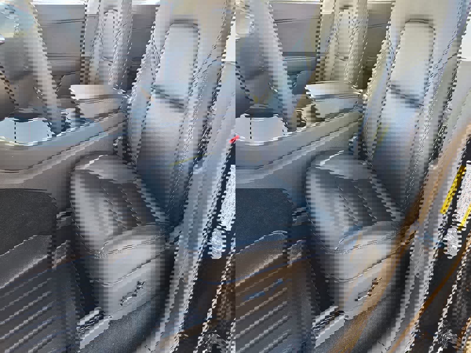 Used 2020 Tesla Model Y Long Range image 18