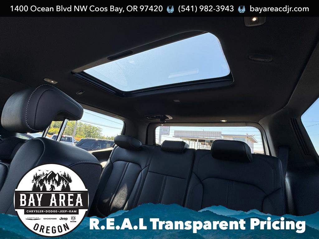 New 2025 Jeep Wagoneer Series III w/ Premium Group I image 26