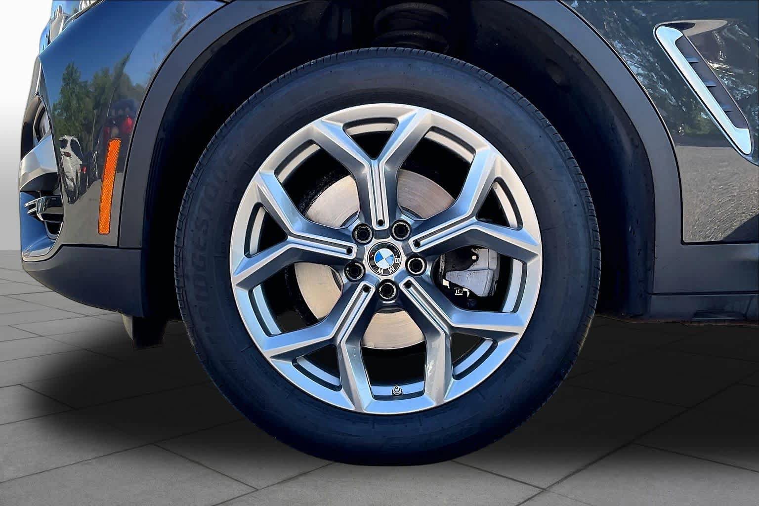 Used 2021 BMW X3 xDrive30i w/ Premium Package AWD/4WD image 10