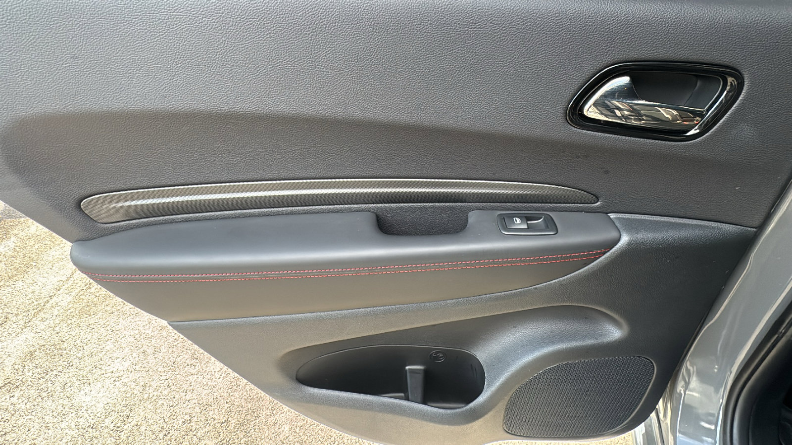 Certified 2024 Dodge Durango R/T image 25