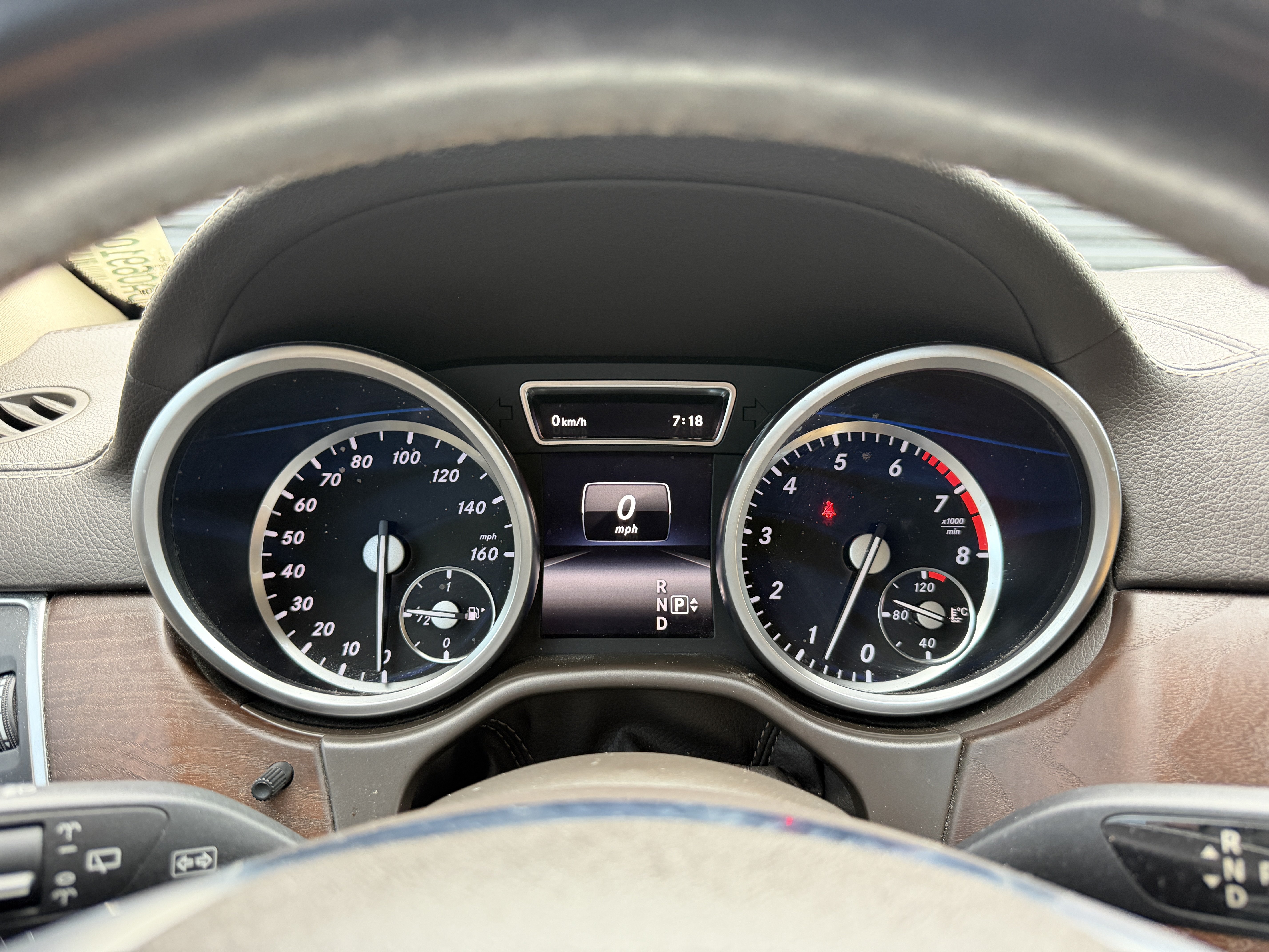 Used 2015 Mercedes-Benz GL 550 4MATIC image 30