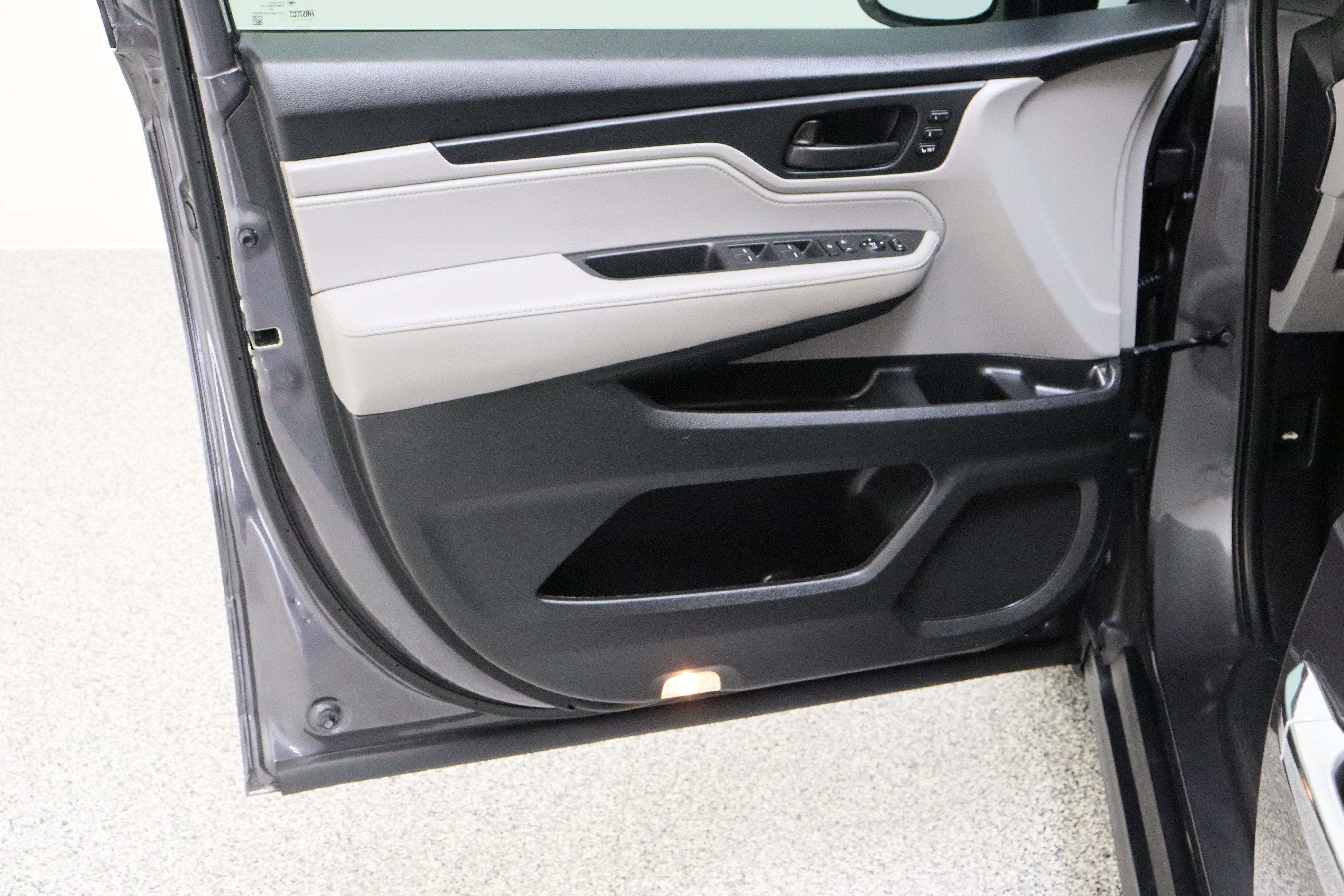 Used 2019 Honda Odyssey EX-L image 13