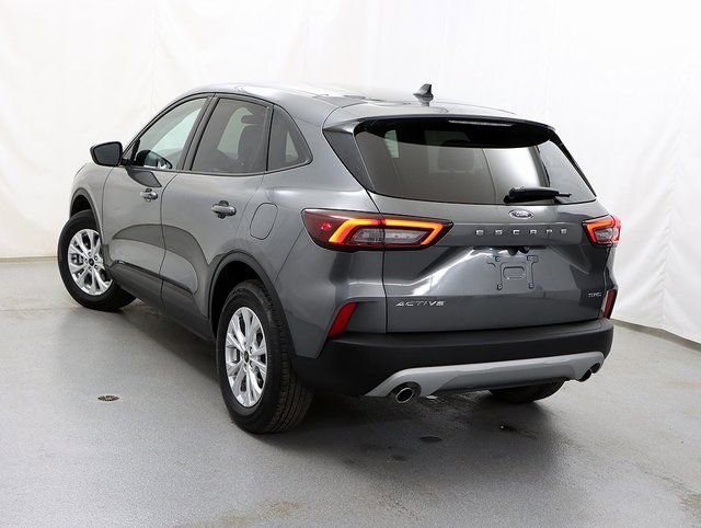 Certified 2025 Ford Escape Active AWD/4WD image 8
