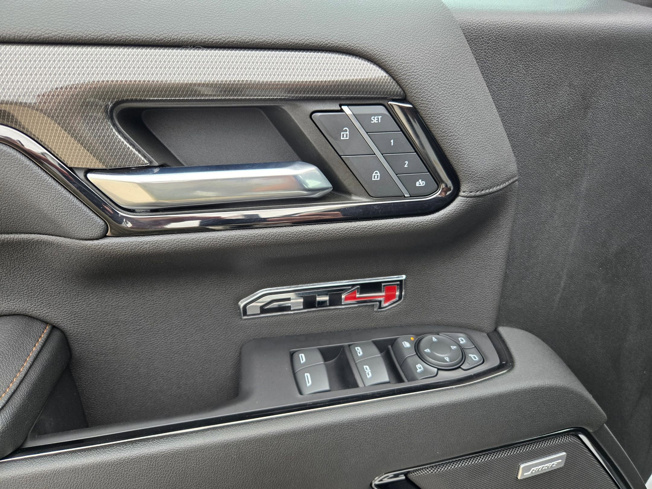 Certified 2023 GMC Sierra 1500 AT4 w/ Technology Package AWD/4WD image 20