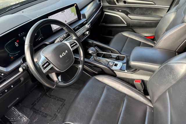 Used 2024 Kia Telluride LX image 10