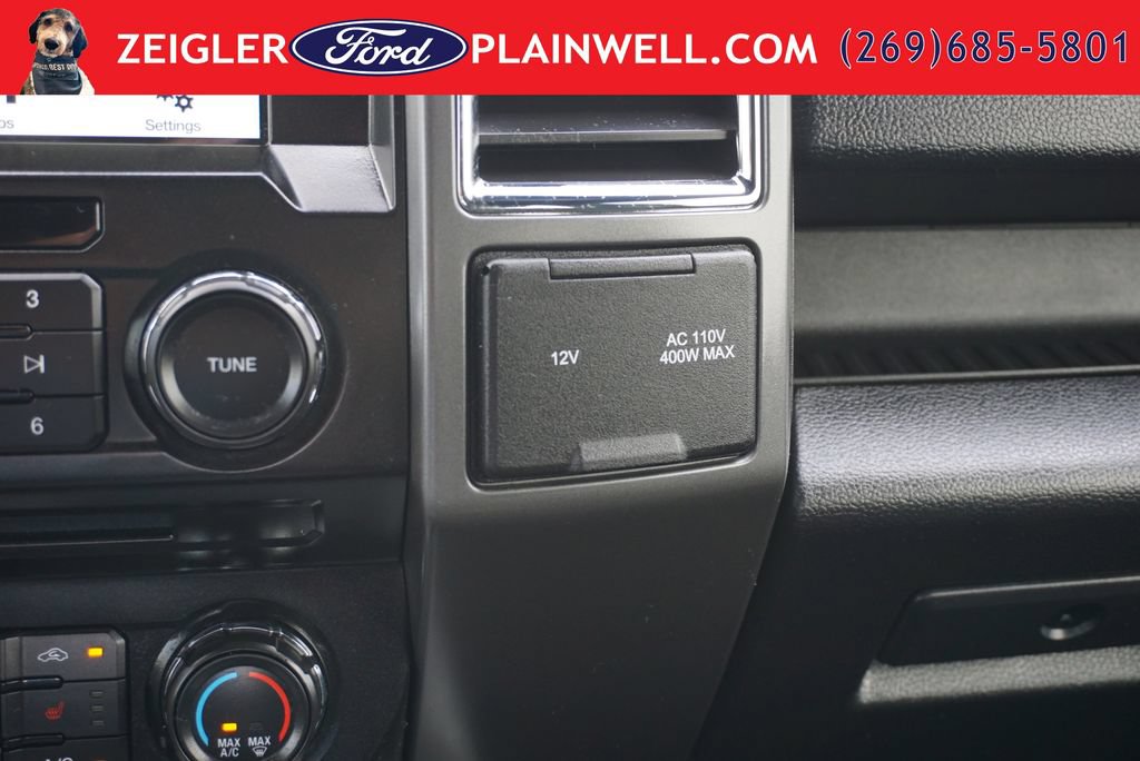 Used 2016 Ford F150 XLT w/ Equipment Group 302A Luxury AWD/4WD image 23