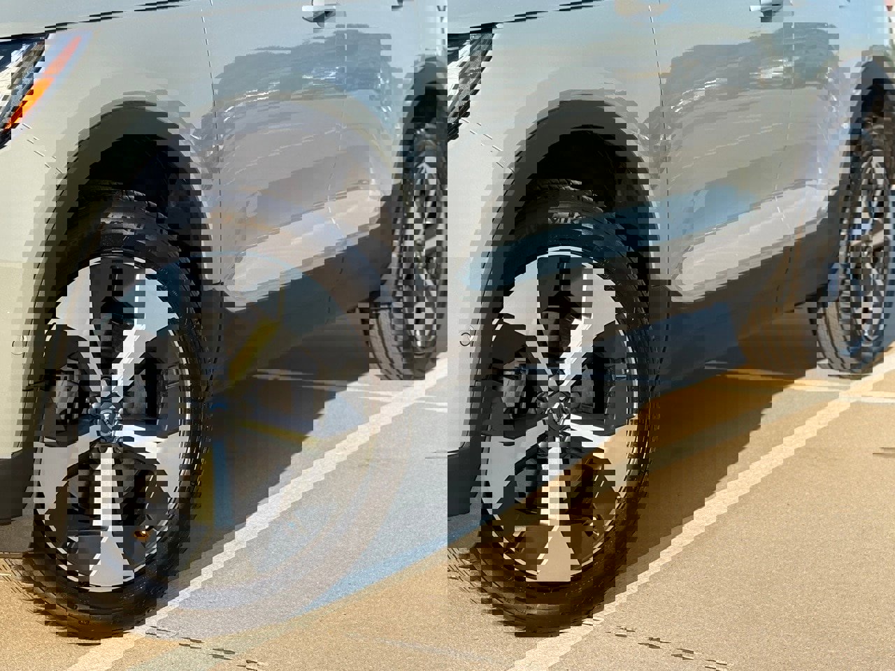 New 2026 Volvo XC40 B5 Plus w/ Protection Package Premier image 6