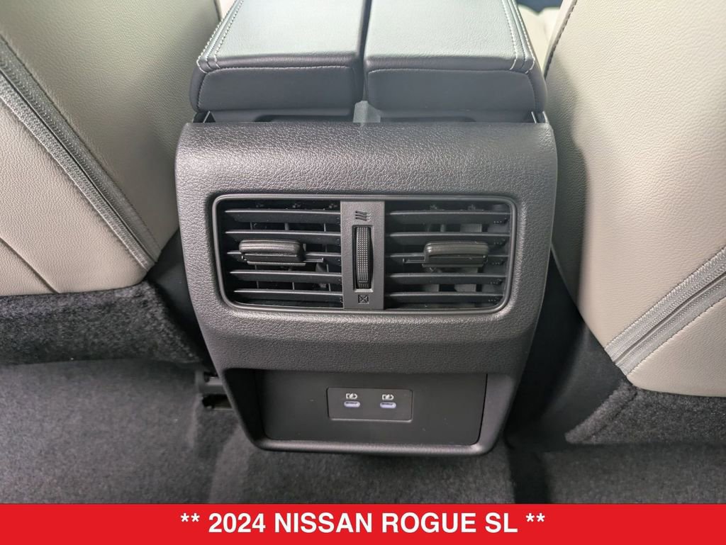 Certified 2024 Nissan Rogue SL image 32