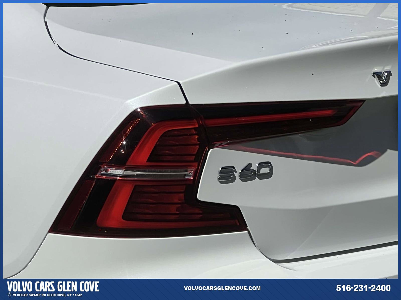 Certified 2023 Volvo S60 B5 Plus w/ Climate Package AWD/4WD image 8
