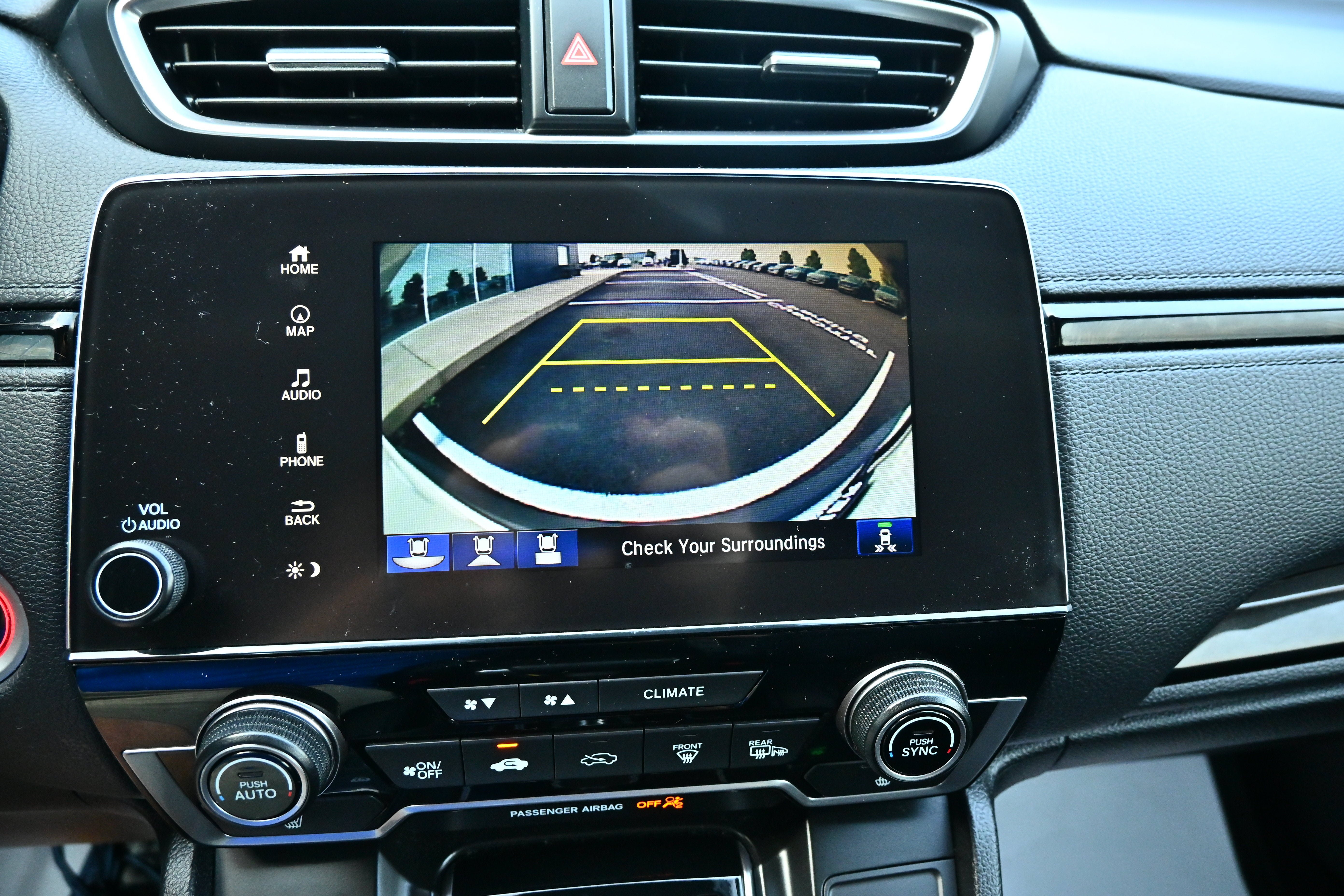 Used 2018 Honda CR-V Touring image 29