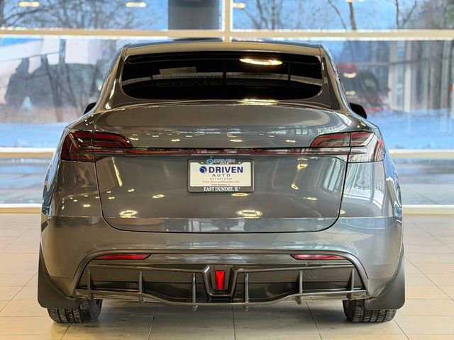 Used 2022 Tesla Model Y Long Range AWD/4WD image 10