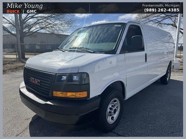 New 2026 GMC Savana 3500 Extended w/ Driver Convenience Package