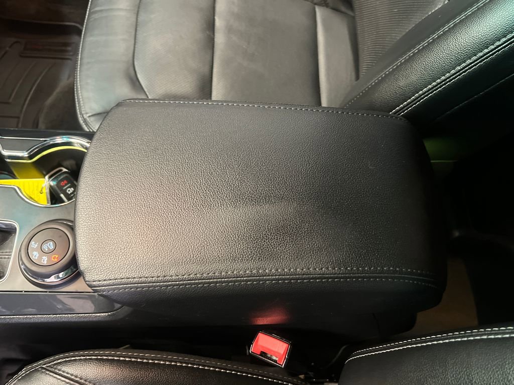 Used 2016 Ford Explorer Limited image 31