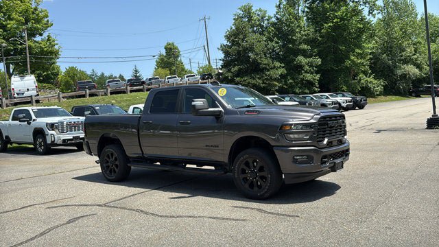 Used 2025 RAM 2500 Big Horn AWD/4WD image 2