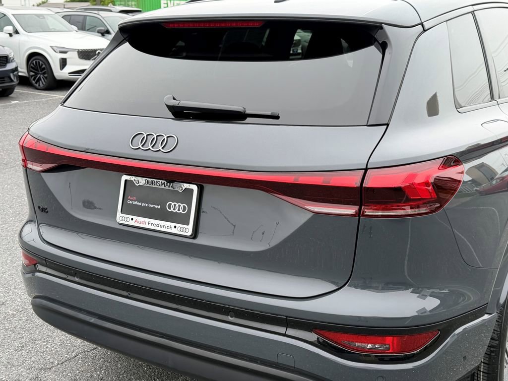 Certified 2025 Audi Q6 e-tron Premium Plus w/ Premium Plus AWD/4WD image 11