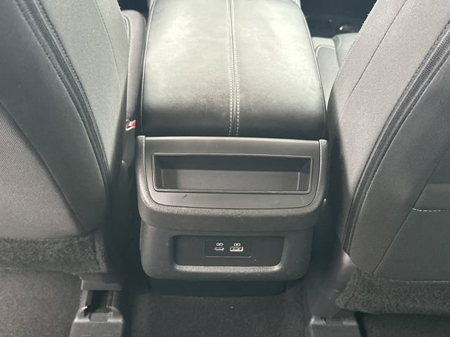 Used 2024 Nissan Pathfinder S image 15