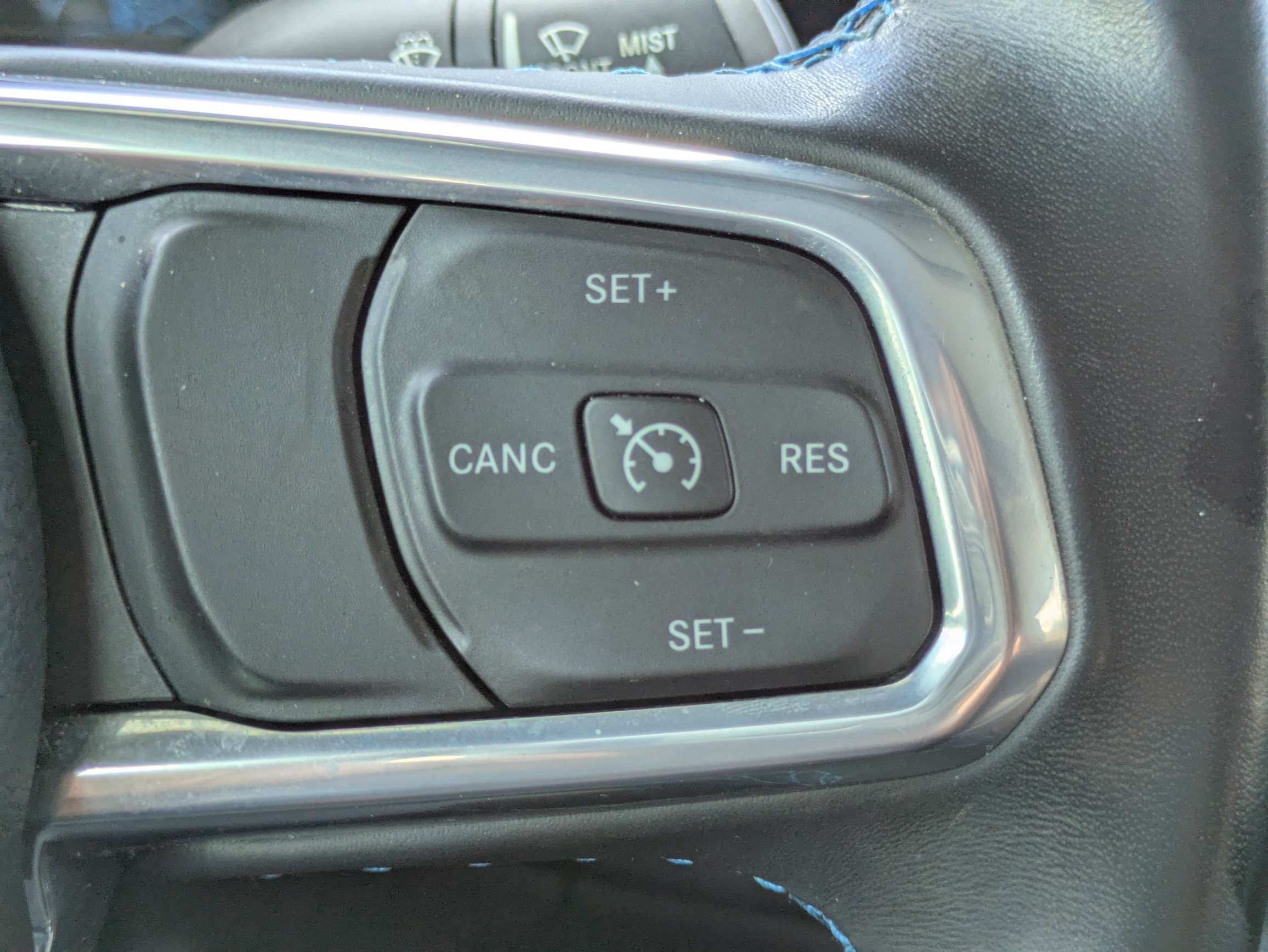 Used 2022 Jeep Wrangler Unlimited Rubicon 4xe AWD/4WD image 15