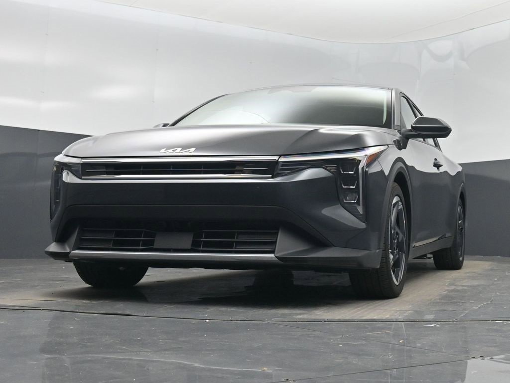 Certified 2025 Kia K4 EX image 12