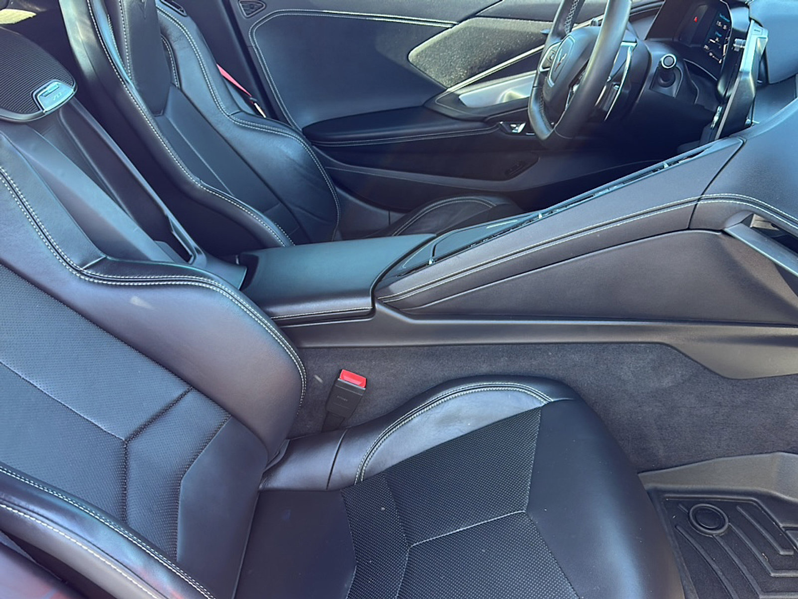 Certified 2023 Chevrolet Corvette Stingray Coupe w/ Z51 Performance Package image 19