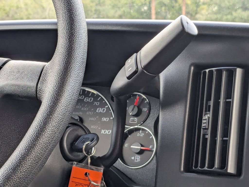New 2025 Chevrolet Express 3500 LT w/ LT Preferred Equipment Group RWD image 20