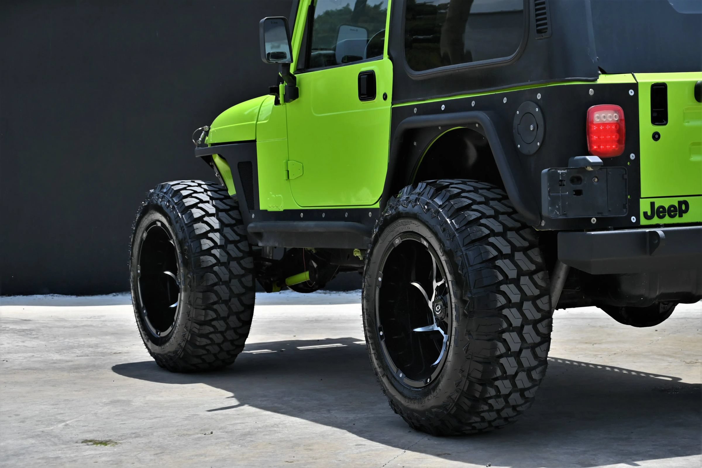 Used 2002 Jeep Wrangler X AWD/4WD image 15